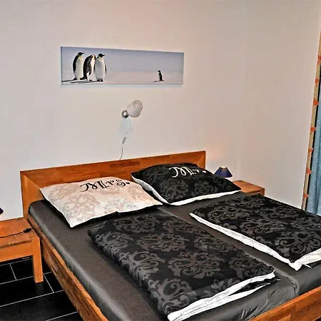 Und Ferienzimmer W Appartement Wesenberg