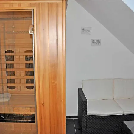Appartement Und Ferienzimmer W